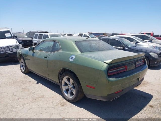 2021 DODGE CHALLENGER SXT 3
