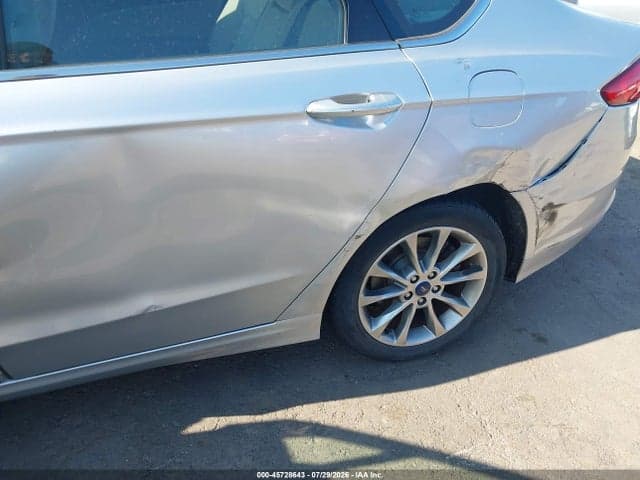 2017 FORD FUSION HYBRID S 6