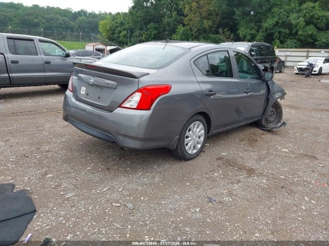 2018 NISSAN VERSA 1.6 S+ 4