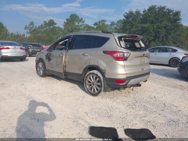 2017 FORD ESCAPE TITANIUM 3