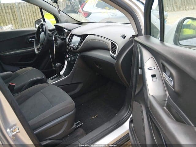 2017 CHEVROLET TRAX LS 5