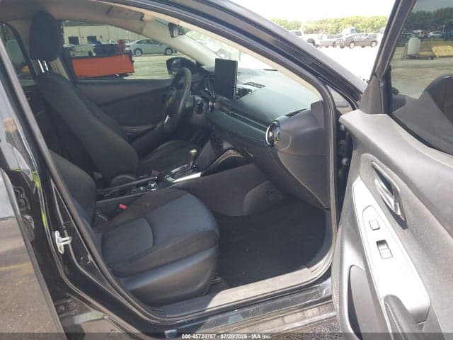 2017 TOYOTA YARIS IA 5