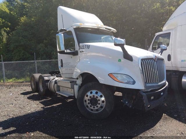 2018 INTERNATIONAL LT - 1