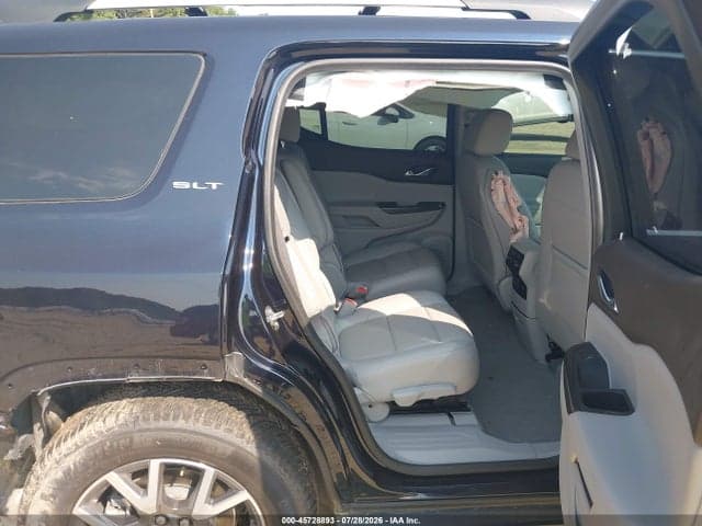 2022 GMC ACADIA AWD SLT 8