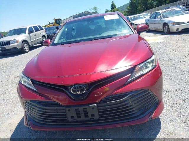 2018 TOYOTA CAMRY LE 13