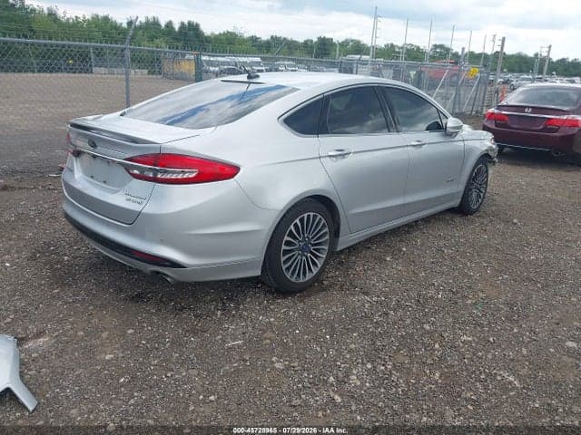 2017 FORD FUSION HYBRID TITANIUM 4