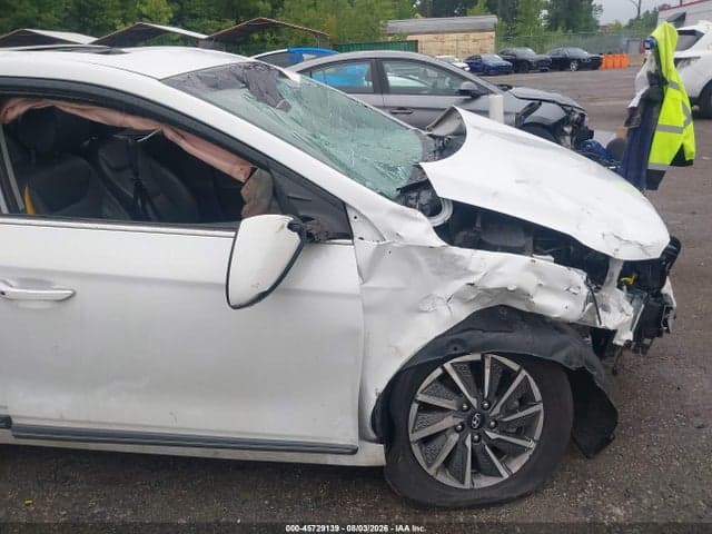 2021 HYUNDAI IONIQ ELECTRIC LIMITED 20