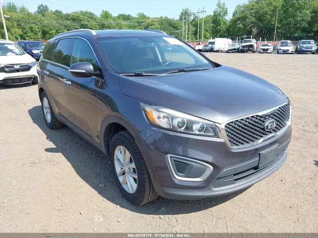 2017 KIA SORENTO 2.4L LX 6