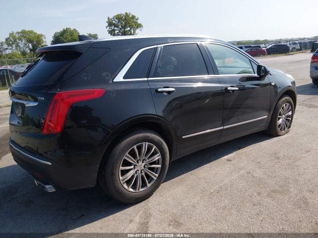 2017 CADILLAC XT5 LUXURY 4