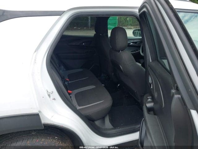 2025 CHEVROLET TRAILBLAZER AWD LT 8