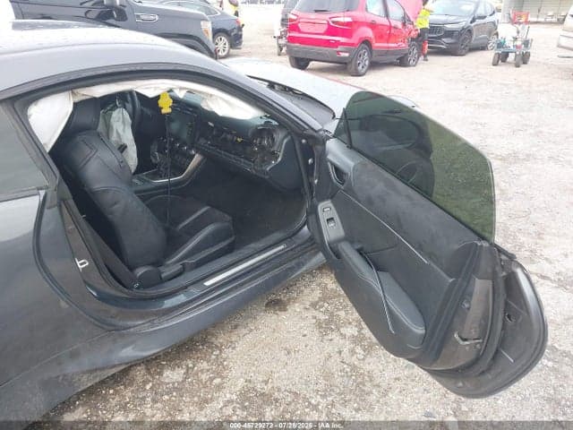 2023 TOYOTA GR86 PREMIUM 5