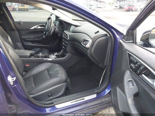 2017 INFINITI QX30 PREMIUM 5