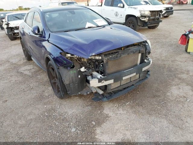 2017 INFINITI QX30 PREMIUM 6