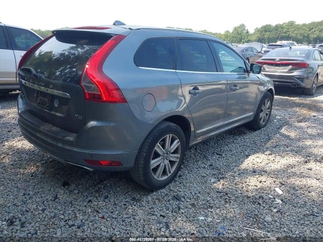 2017 VOLVO XC60 T5 INSCRIPTION 4