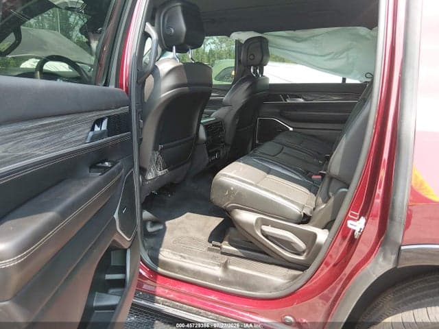 2022 JEEP WAGONEER SERIES II 4X2 8
