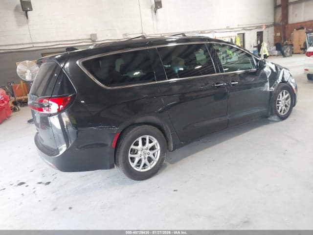 2021 CHRYSLER PACIFICA TOURING L 4