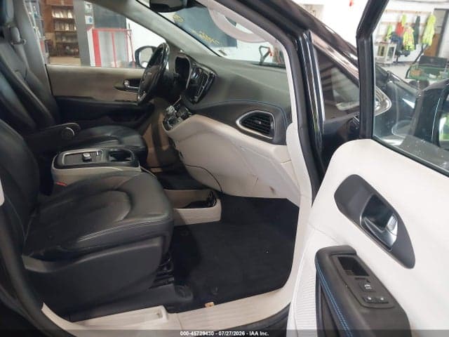 2021 CHRYSLER PACIFICA TOURING L 5