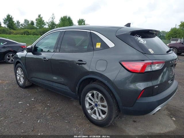 2020 FORD ESCAPE SE 3
