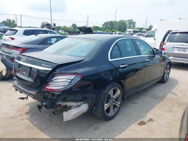 2019 MERCEDES-BENZ E 300 4MATIC 4