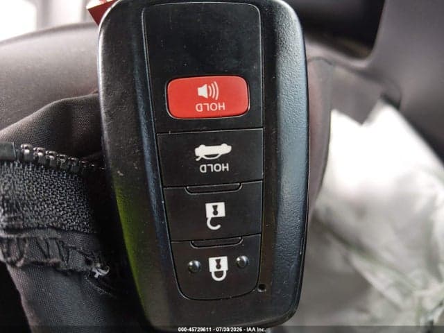 2023 TOYOTA CAMRY LE HYBRID 11