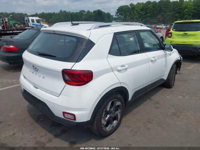 2026 HYUNDAI VENUE SEL 4
