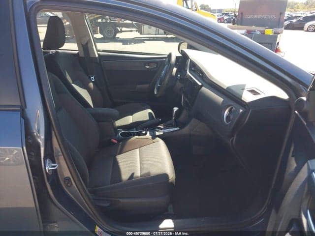 2017 TOYOTA COROLLA LE 5