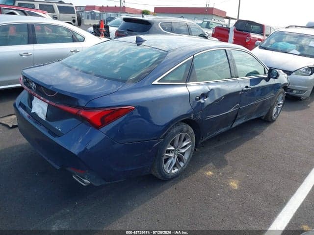 2019 TOYOTA AVALON XLE 4