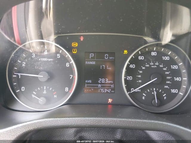 2017 HYUNDAI ELANTRA SE 7