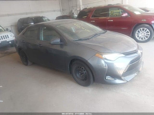 2018 TOYOTA COROLLA LE - 1
