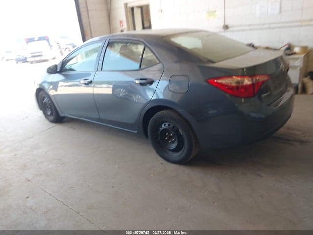 2018 TOYOTA COROLLA LE 3