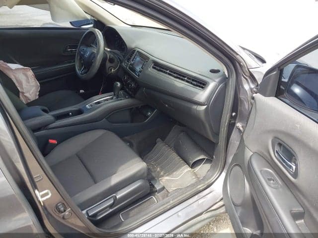 2019 HONDA HR-V LX 5