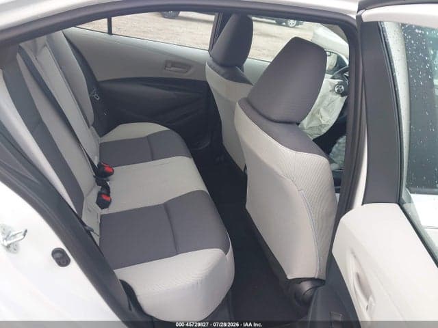 2026 TOYOTA COROLLA LE 8