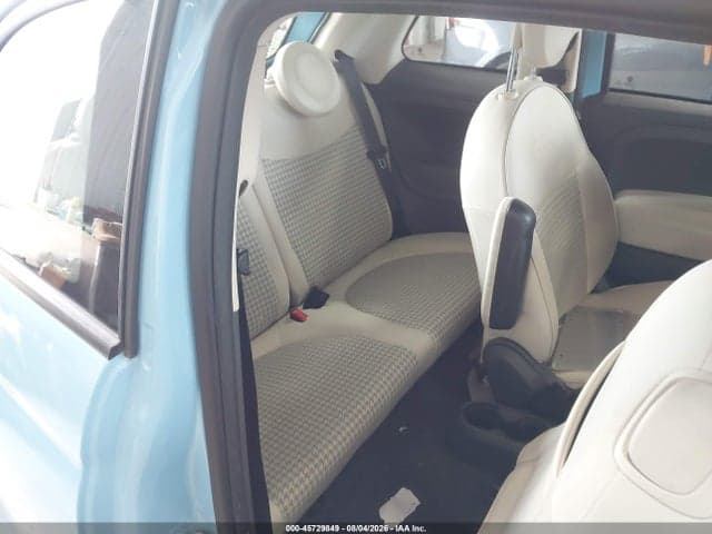 2017 FIAT 500 POP 8