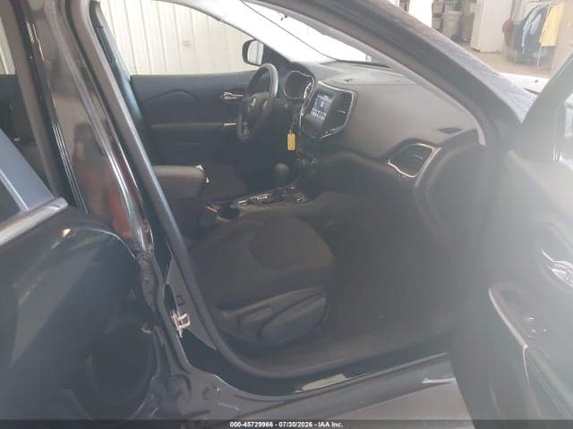2019 JEEP CHEROKEE LATITUDE 4X4 5