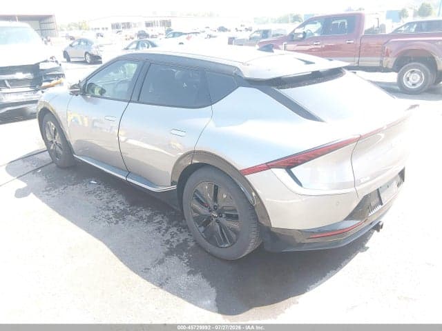 2022 KIA EV6 WIND 3