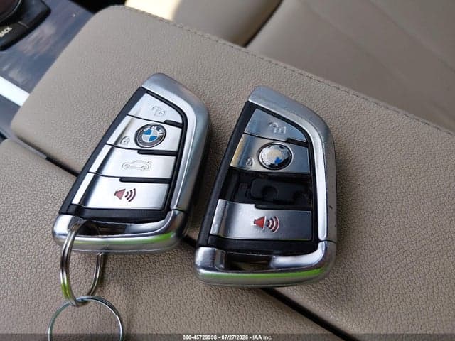 2019 BMW 530E IPERFORMANCE 11