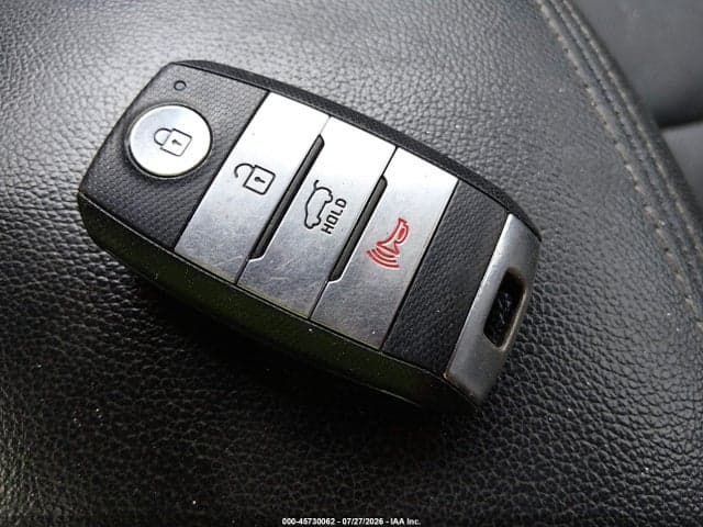 2020 KIA SPORTAGE EX 11