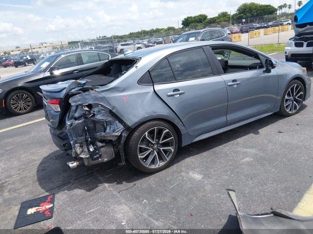 2020 TOYOTA COROLLA SE 4