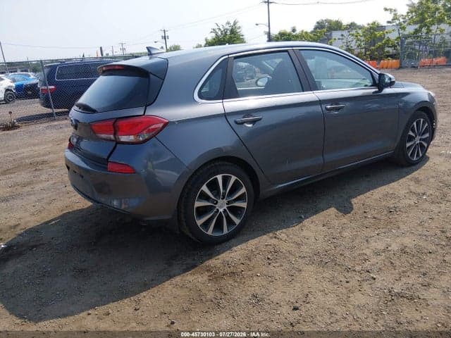 2018 HYUNDAI ELANTRA GT 4