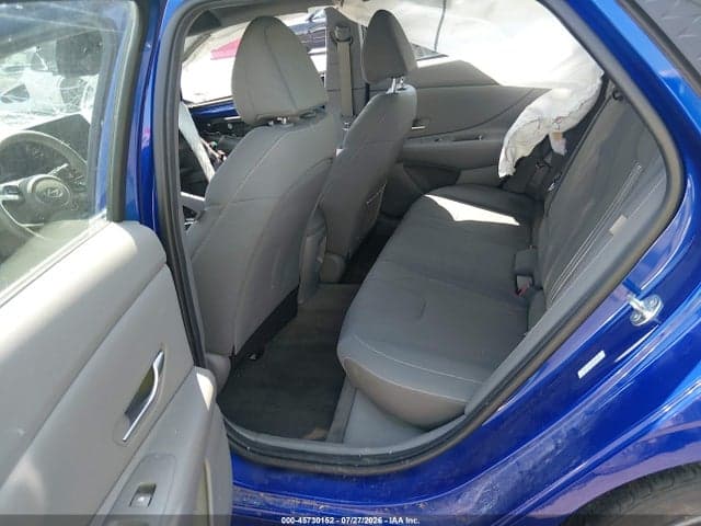 2025 HYUNDAI ELANTRA SEL CONVENIENCE 8