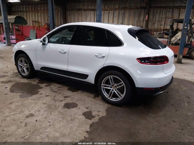 2018 PORSCHE MACAN 3