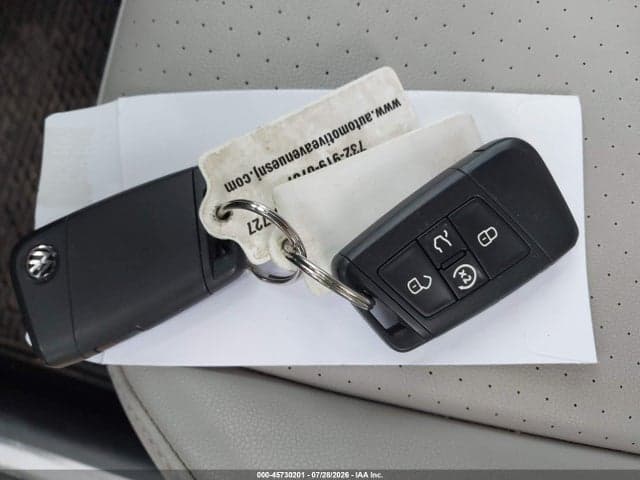 2018 VOLKSWAGEN TIGUAN 2.0T SE/2.0T SEL 11