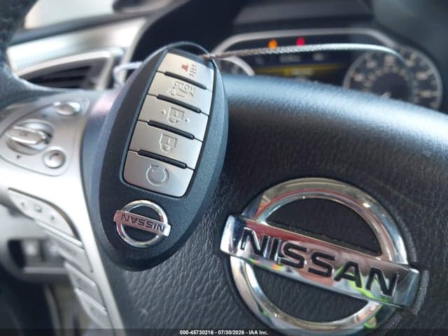 2017 NISSAN MURANO PLATINUM 11