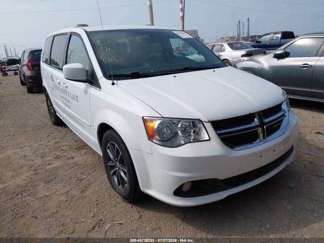 2017 DODGE GRAND CARAVAN SXT - 1