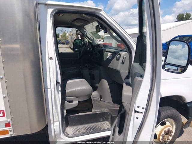 2024 FORD E-350 CUTAWAY 5