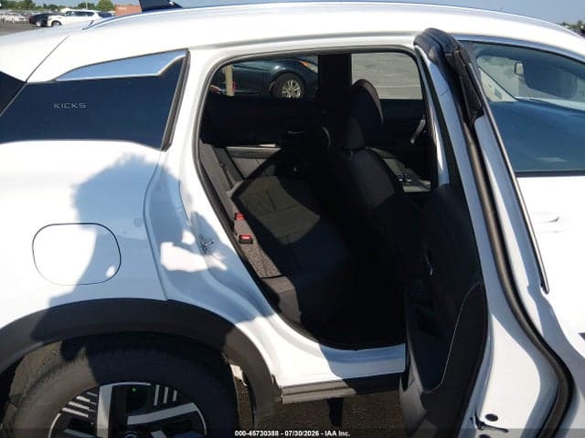 2026 NISSAN KICKS SV 8