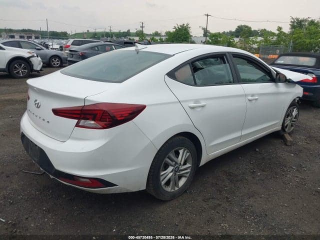 2020 HYUNDAI ELANTRA SEL 4
