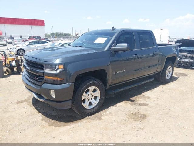 2017 CHEVROLET SILVERADO 1500 LT 2