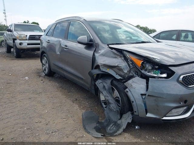 2018 KIA NIRO LX 6