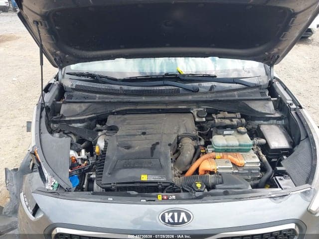 2018 KIA NIRO LX 10